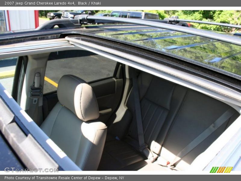 Black / Khaki 2007 Jeep Grand Cherokee Laredo 4x4