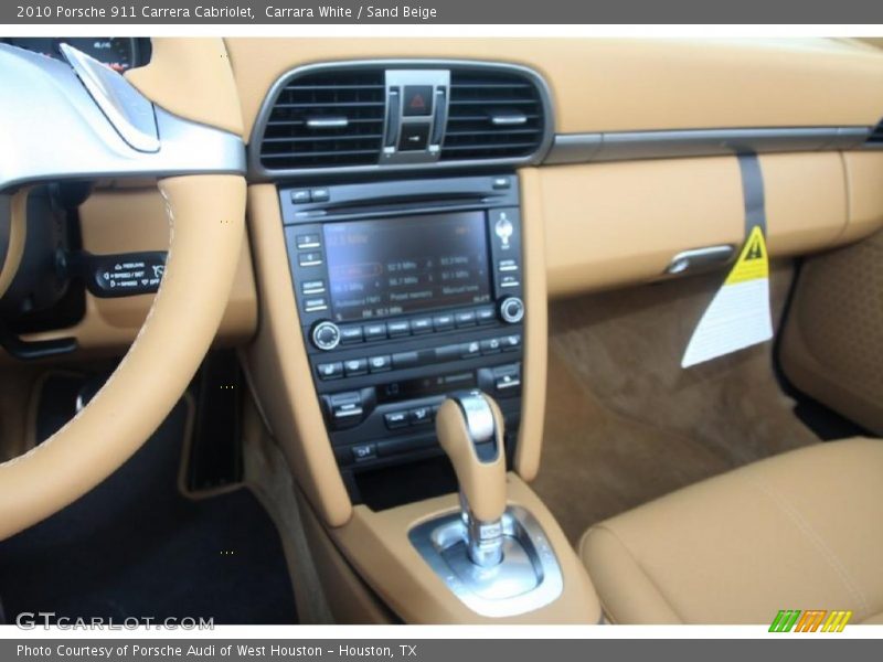 Carrara White / Sand Beige 2010 Porsche 911 Carrera Cabriolet