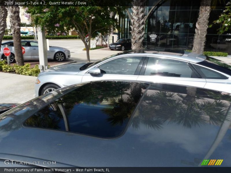 Quartz Metallic / Dove 2005 Jaguar S-Type 4.2