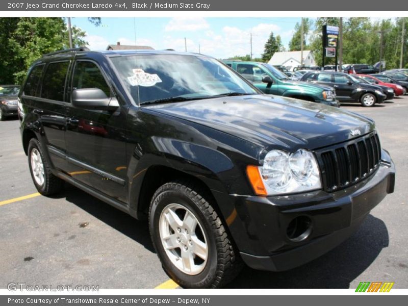 Black / Medium Slate Gray 2007 Jeep Grand Cherokee Laredo 4x4