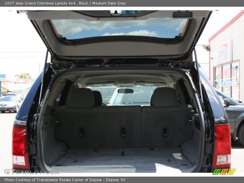 Black / Medium Slate Gray 2007 Jeep Grand Cherokee Laredo 4x4