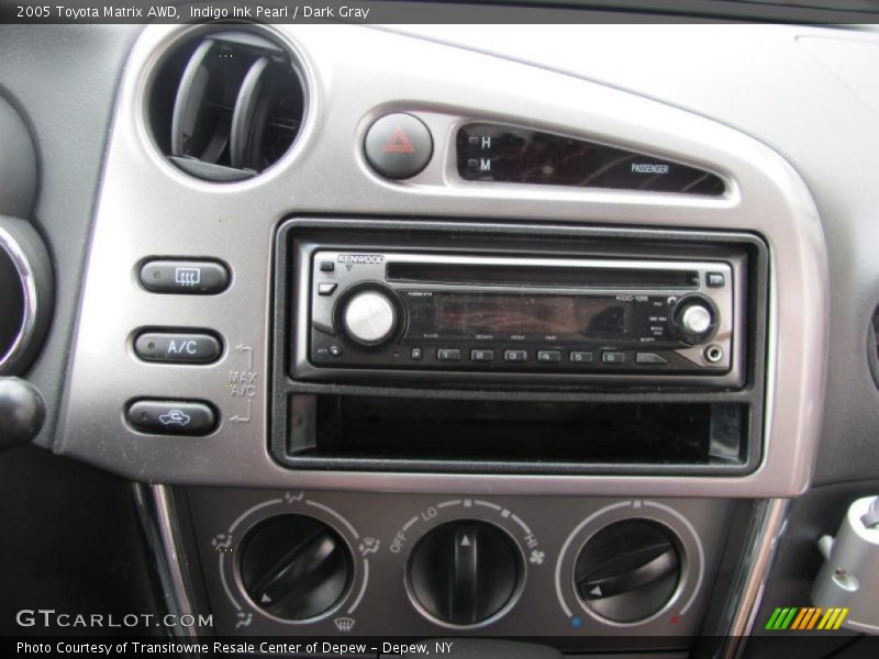 Indigo Ink Pearl / Dark Gray 2005 Toyota Matrix AWD