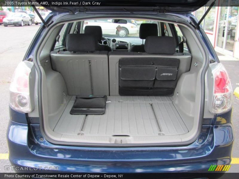 Indigo Ink Pearl / Dark Gray 2005 Toyota Matrix AWD