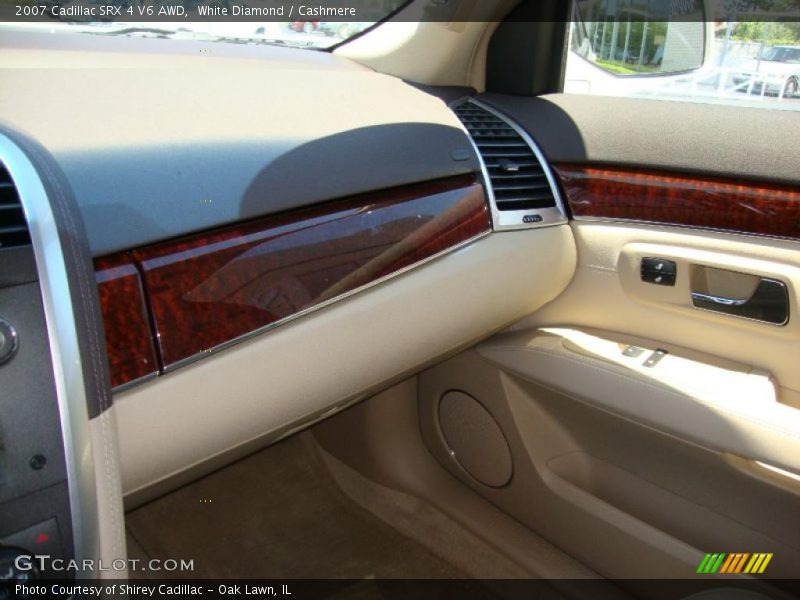 White Diamond / Cashmere 2007 Cadillac SRX 4 V6 AWD