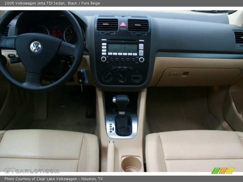 Black / Pure Beige 2006 Volkswagen Jetta TDI Sedan