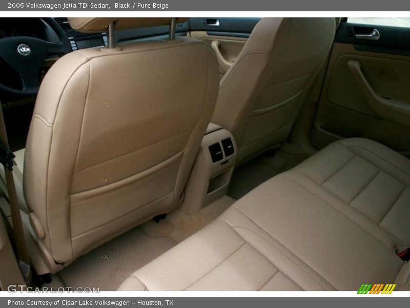 Black / Pure Beige 2006 Volkswagen Jetta TDI Sedan