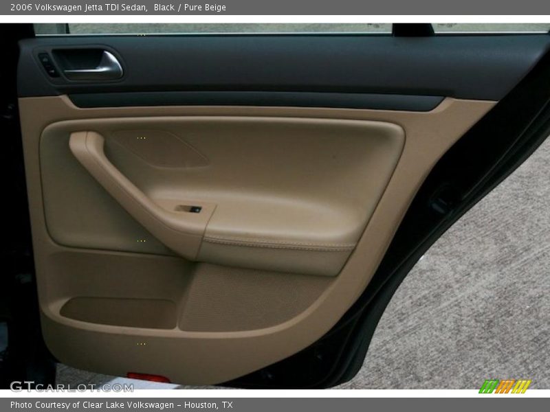Black / Pure Beige 2006 Volkswagen Jetta TDI Sedan