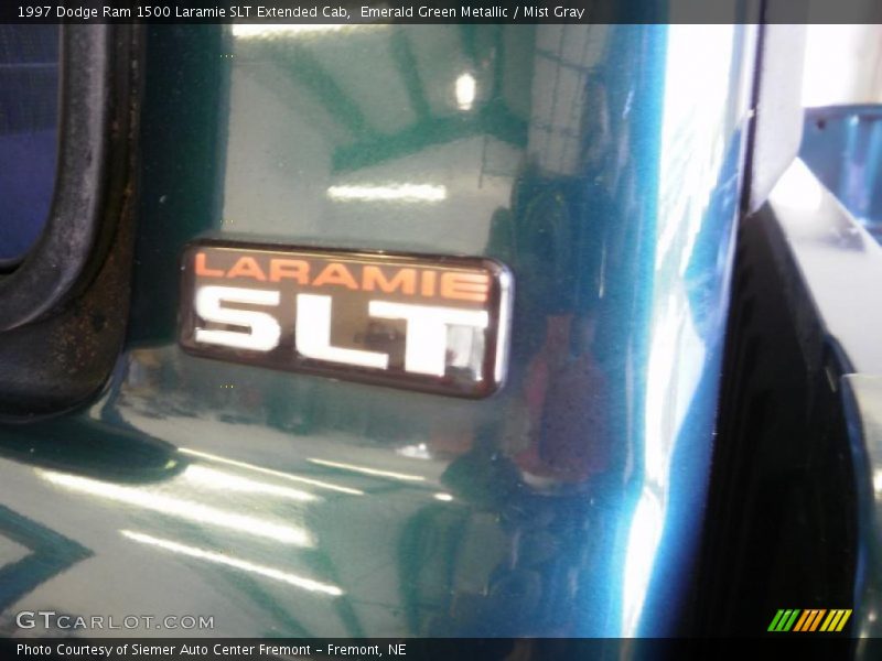 Emerald Green Metallic / Mist Gray 1997 Dodge Ram 1500 Laramie SLT Extended Cab