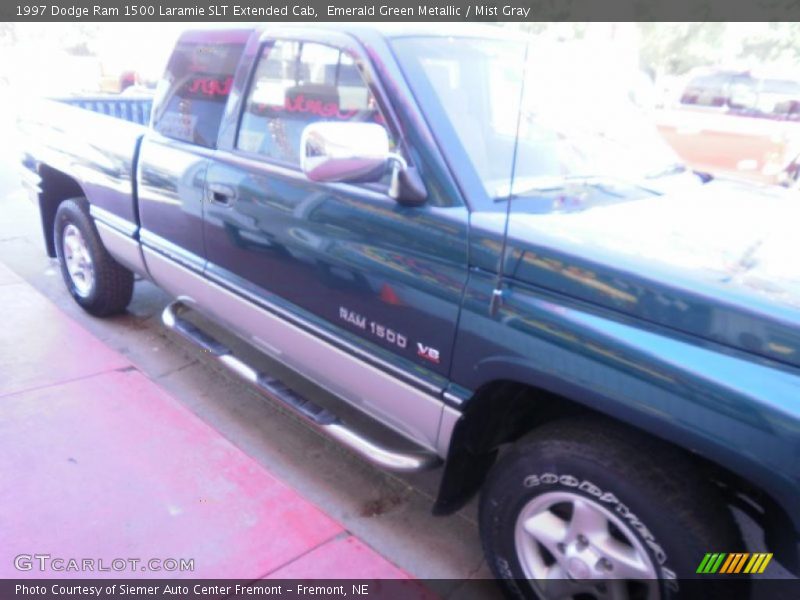 Emerald Green Metallic / Mist Gray 1997 Dodge Ram 1500 Laramie SLT Extended Cab