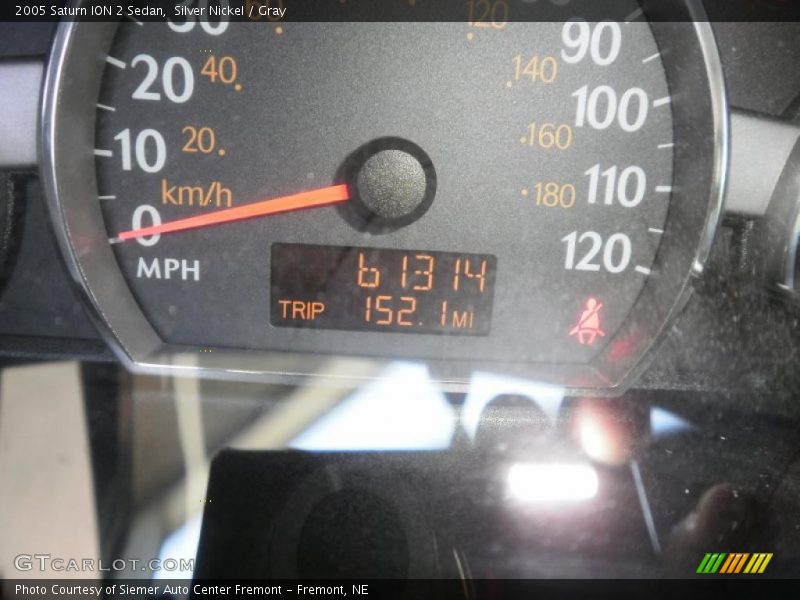 Silver Nickel / Gray 2005 Saturn ION 2 Sedan