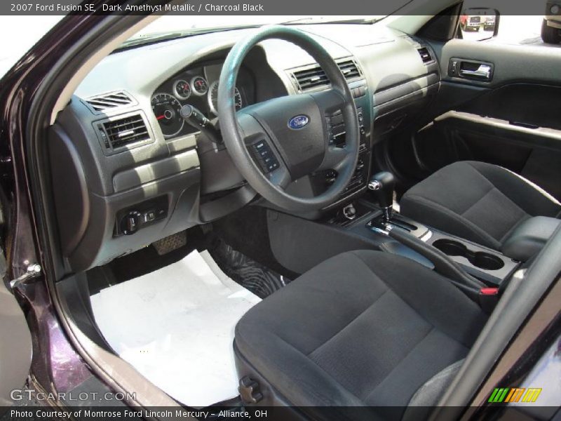 Dark Amethyst Metallic / Charcoal Black 2007 Ford Fusion SE