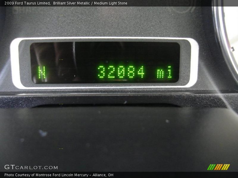 Brilliant Silver Metallic / Medium Light Stone 2009 Ford Taurus Limited