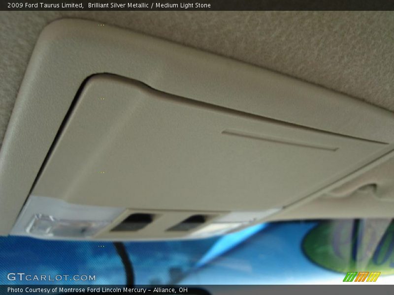 Brilliant Silver Metallic / Medium Light Stone 2009 Ford Taurus Limited