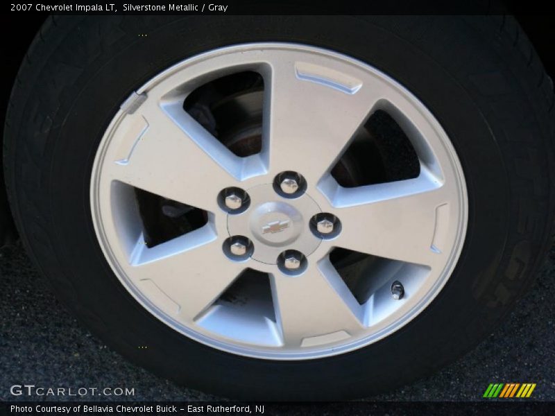 Silverstone Metallic / Gray 2007 Chevrolet Impala LT