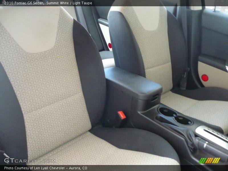 Summit White / Light Taupe 2010 Pontiac G6 Sedan