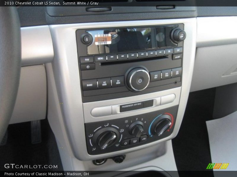 Summit White / Gray 2010 Chevrolet Cobalt LS Sedan