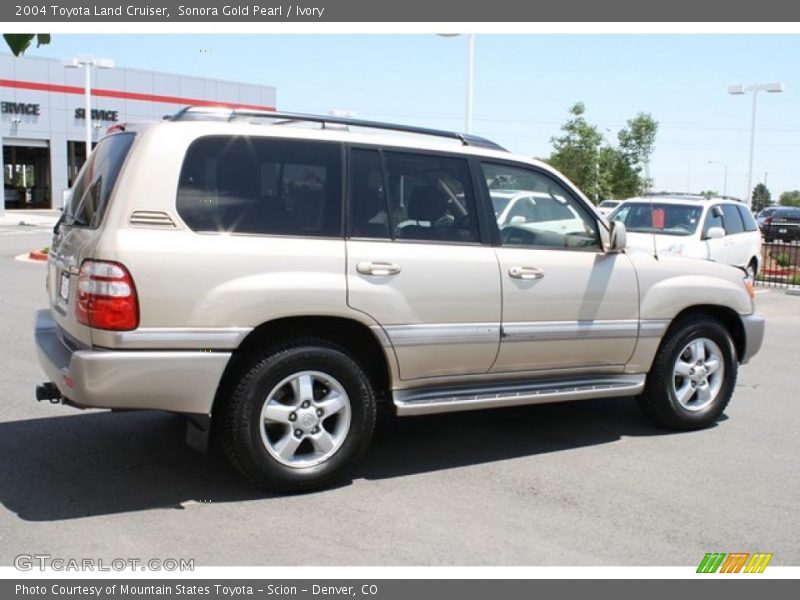 Sonora Gold Pearl / Ivory 2004 Toyota Land Cruiser