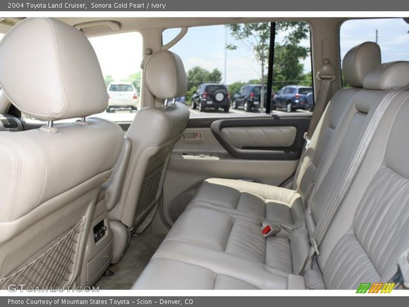 Sonora Gold Pearl / Ivory 2004 Toyota Land Cruiser