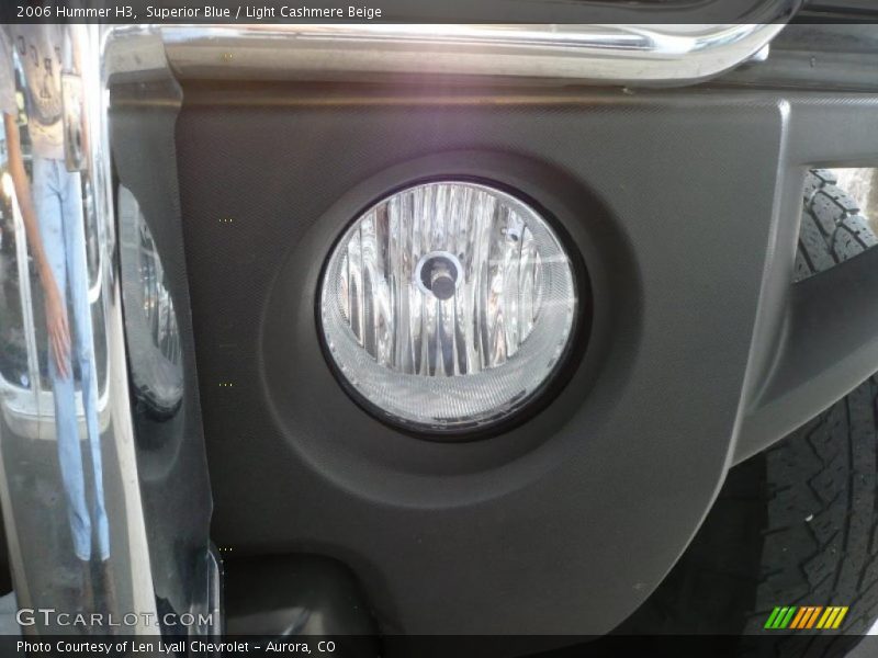 Superior Blue / Light Cashmere Beige 2006 Hummer H3