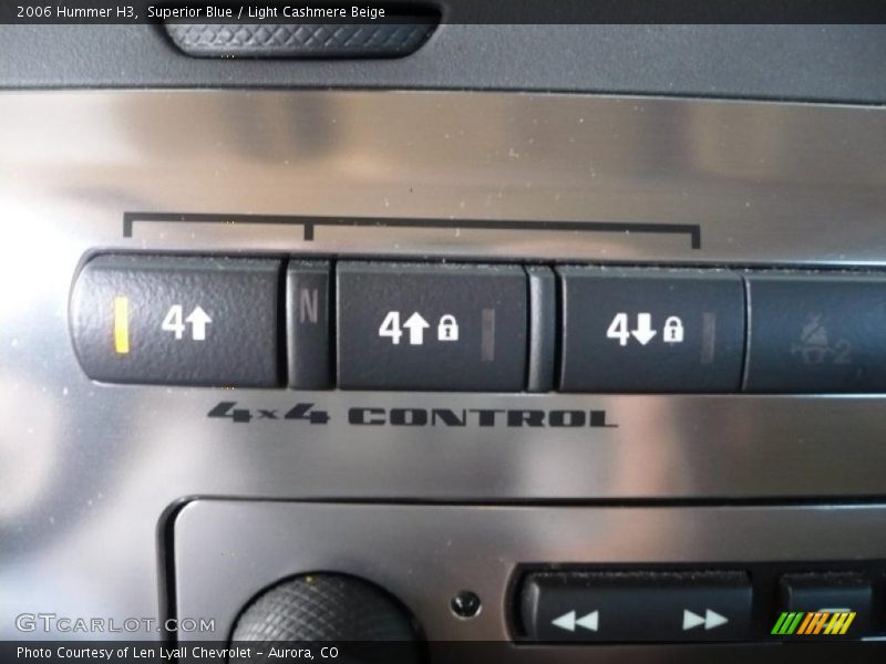 Superior Blue / Light Cashmere Beige 2006 Hummer H3
