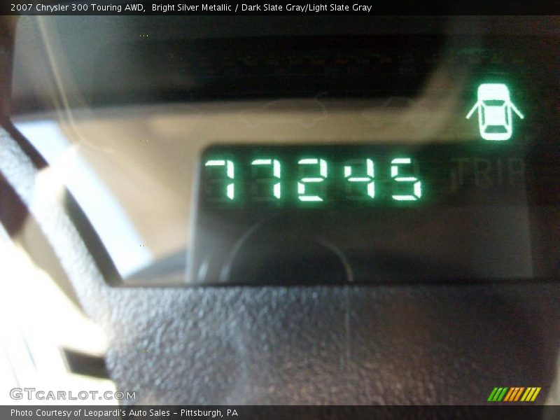 Bright Silver Metallic / Dark Slate Gray/Light Slate Gray 2007 Chrysler 300 Touring AWD