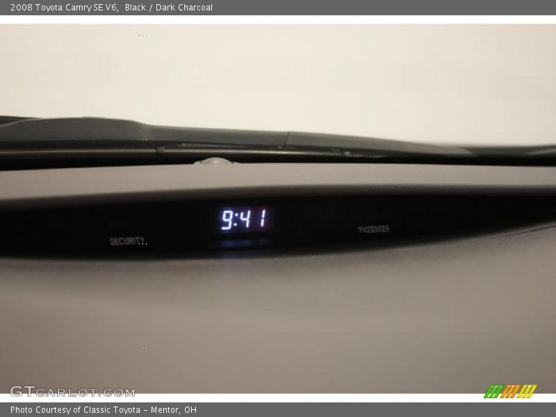 Black / Dark Charcoal 2008 Toyota Camry SE V6