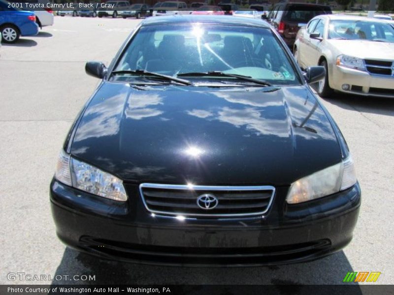 Black / Gray 2001 Toyota Camry LE