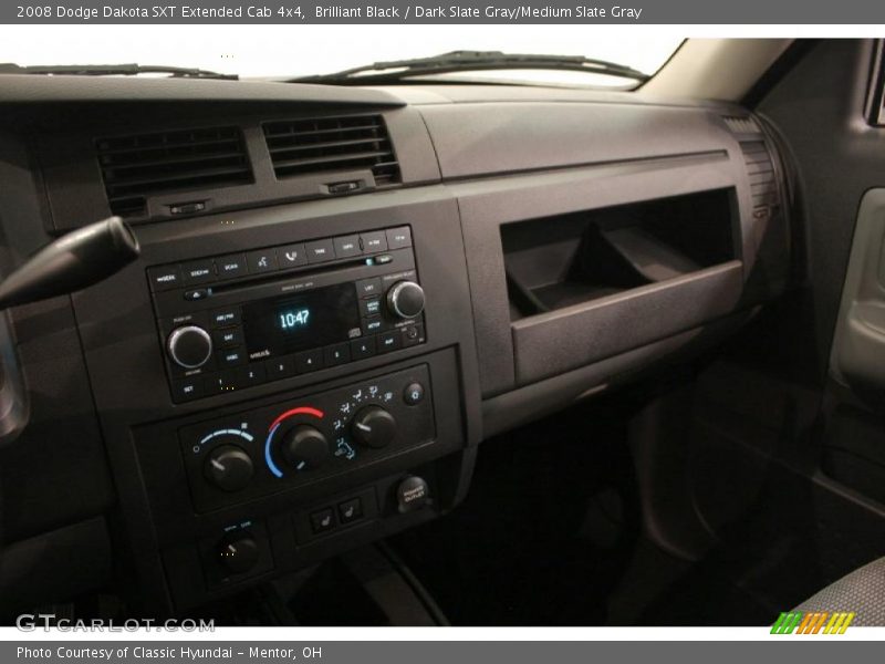 Brilliant Black / Dark Slate Gray/Medium Slate Gray 2008 Dodge Dakota SXT Extended Cab 4x4