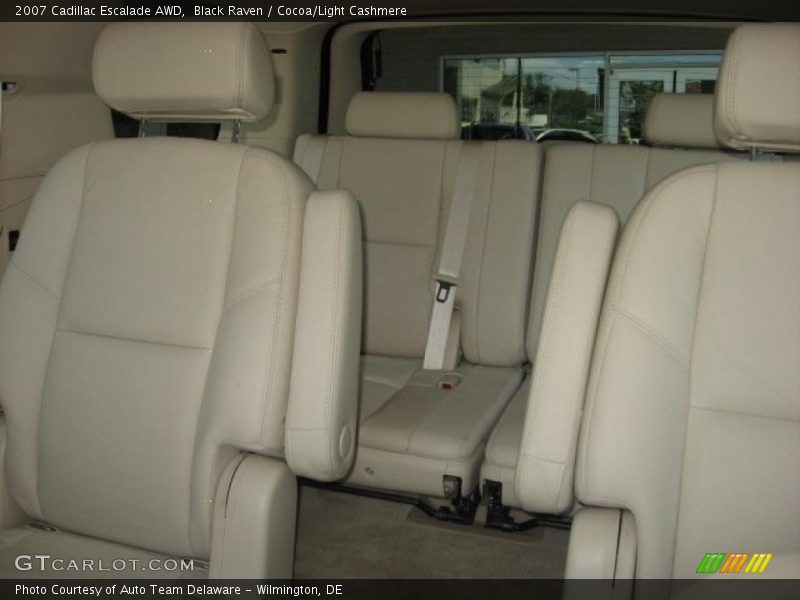 Black Raven / Cocoa/Light Cashmere 2007 Cadillac Escalade AWD