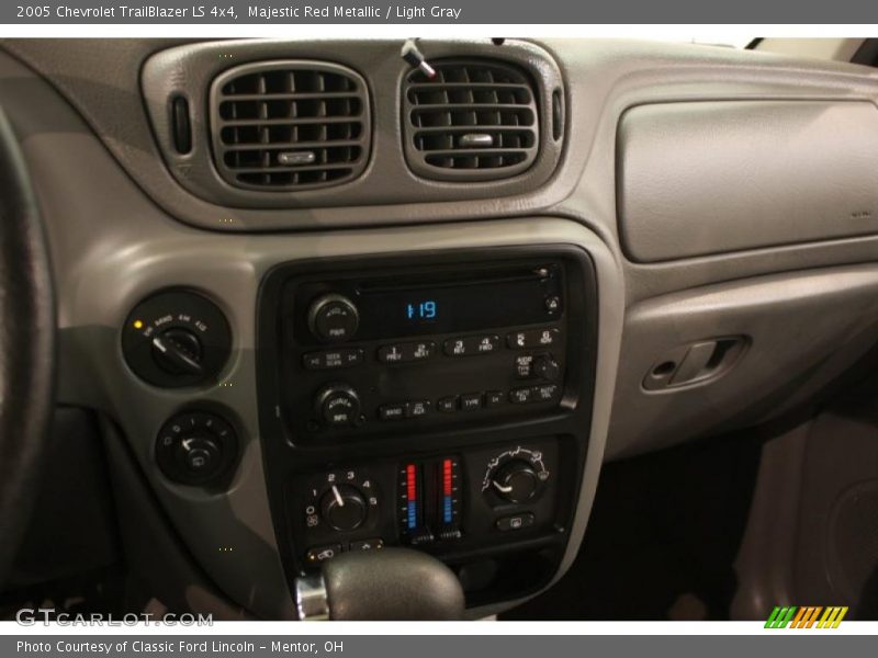 Majestic Red Metallic / Light Gray 2005 Chevrolet TrailBlazer LS 4x4