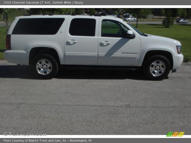 Summit White / Ebony 2009 Chevrolet Suburban LT 4x4