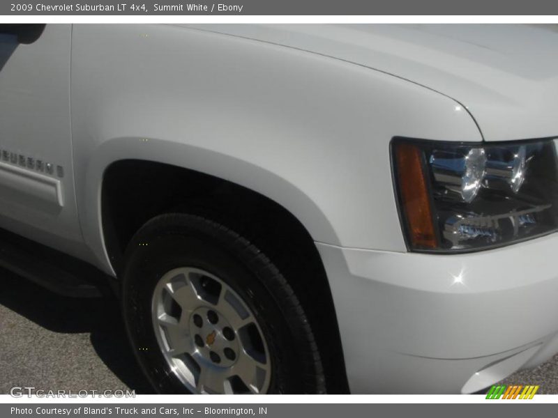Summit White / Ebony 2009 Chevrolet Suburban LT 4x4