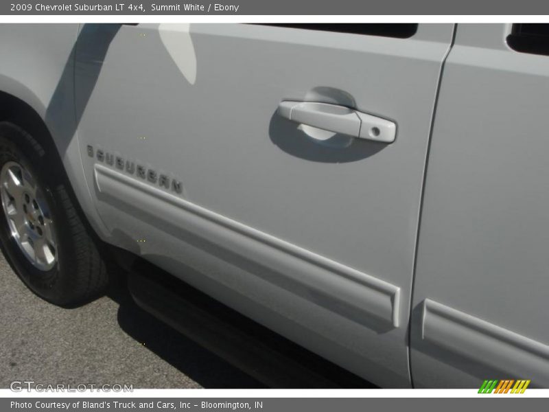 Summit White / Ebony 2009 Chevrolet Suburban LT 4x4