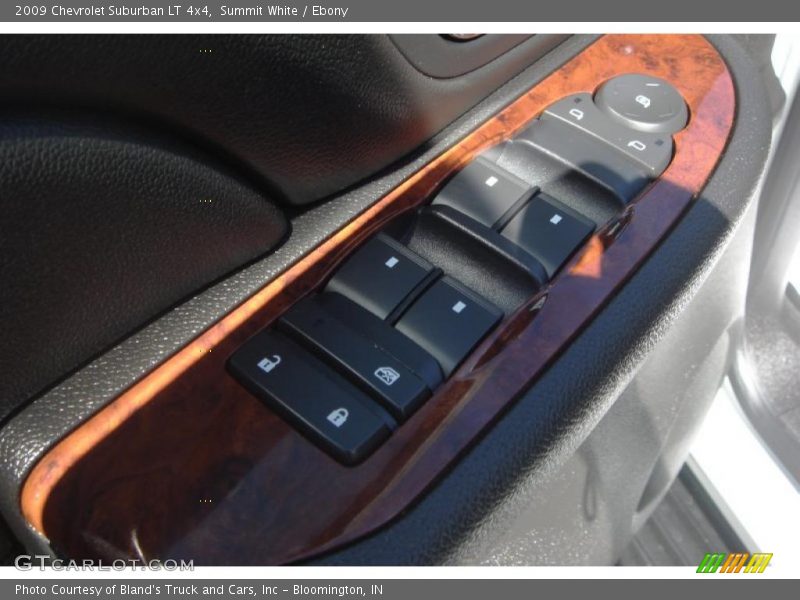 Summit White / Ebony 2009 Chevrolet Suburban LT 4x4