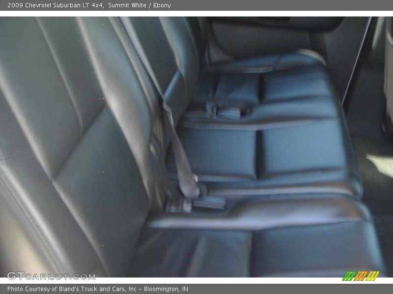 Summit White / Ebony 2009 Chevrolet Suburban LT 4x4