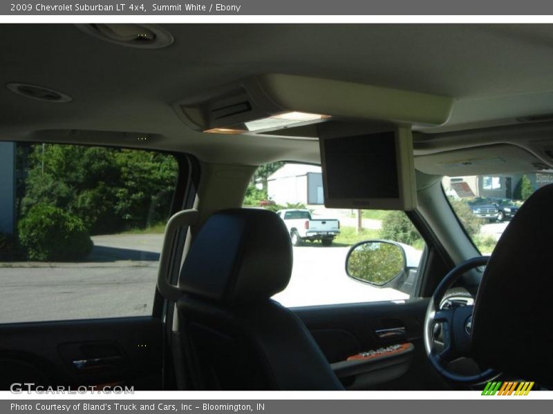Summit White / Ebony 2009 Chevrolet Suburban LT 4x4