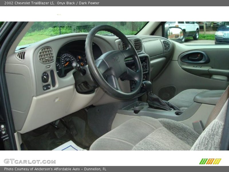 Onyx Black / Dark Pewter 2002 Chevrolet TrailBlazer LS
