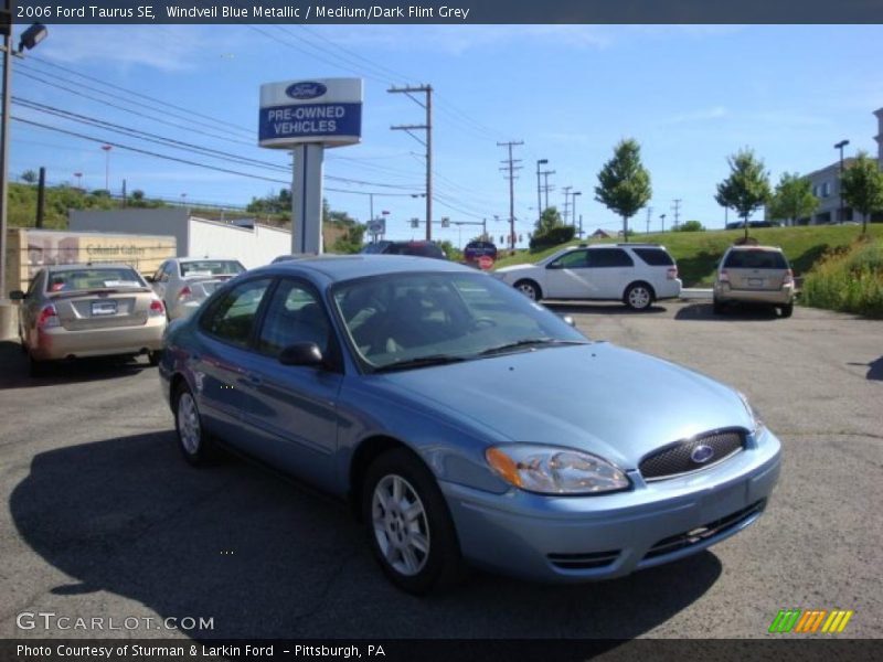 Windveil Blue Metallic / Medium/Dark Flint Grey 2006 Ford Taurus SE