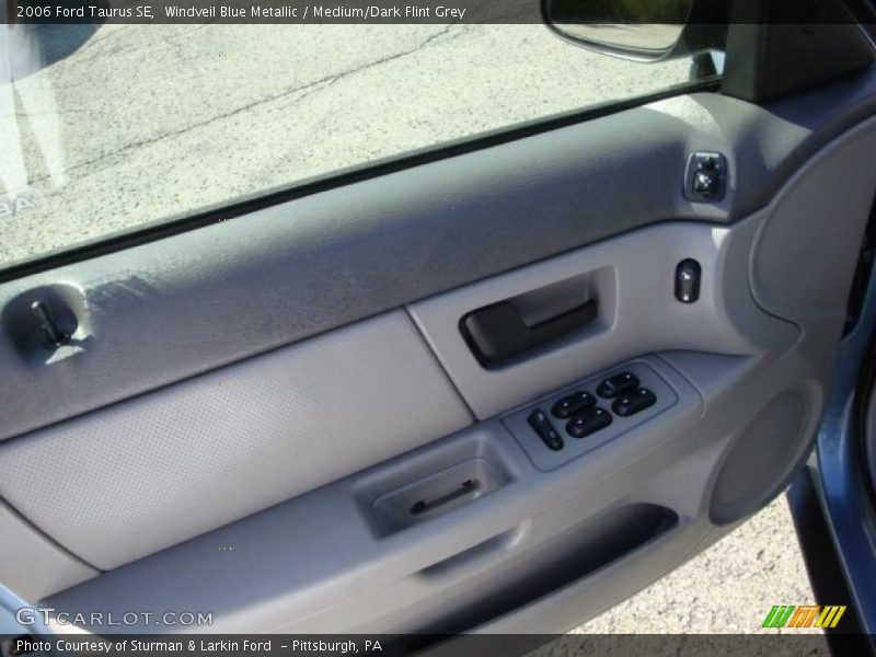 Windveil Blue Metallic / Medium/Dark Flint Grey 2006 Ford Taurus SE