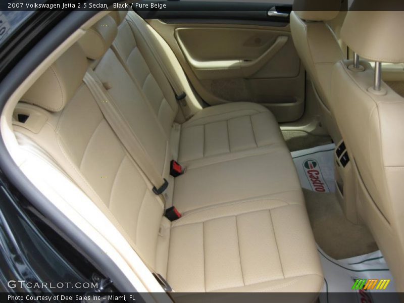 Black / Pure Beige 2007 Volkswagen Jetta 2.5 Sedan
