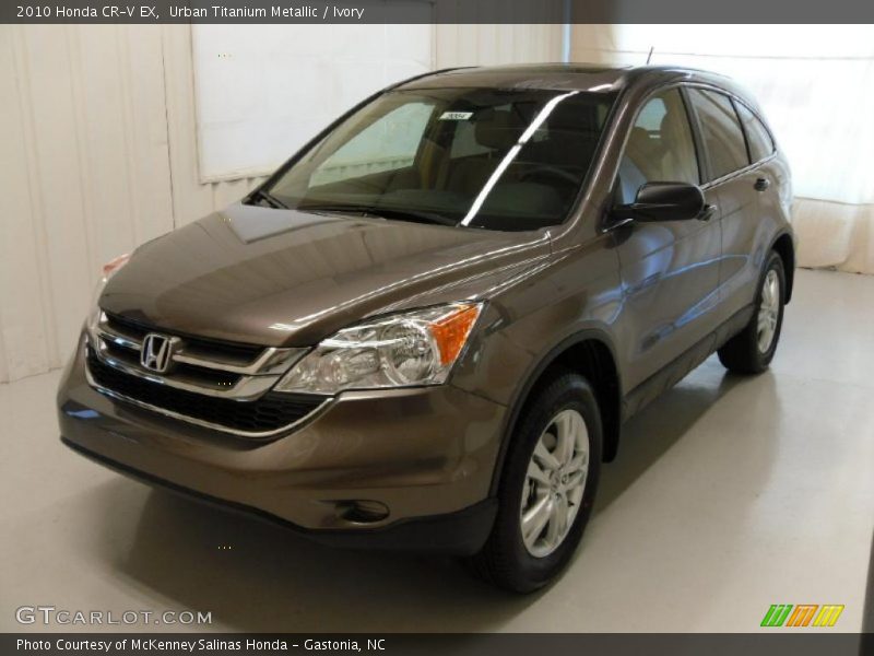 Urban Titanium Metallic / Ivory 2010 Honda CR-V EX