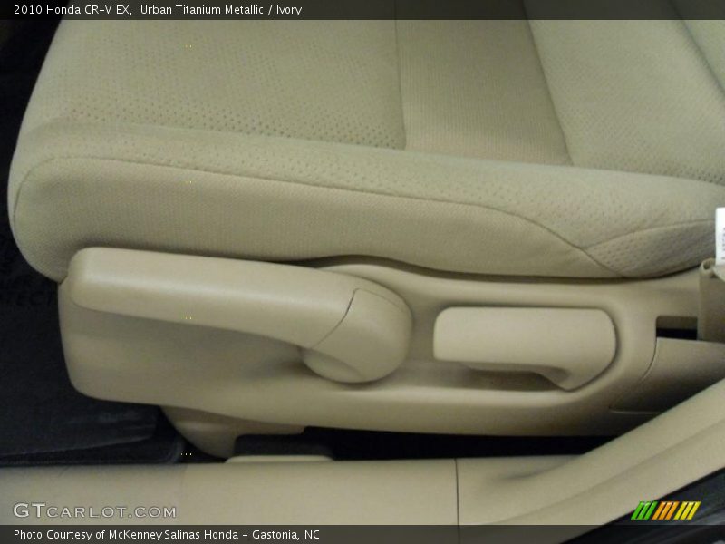 Urban Titanium Metallic / Ivory 2010 Honda CR-V EX