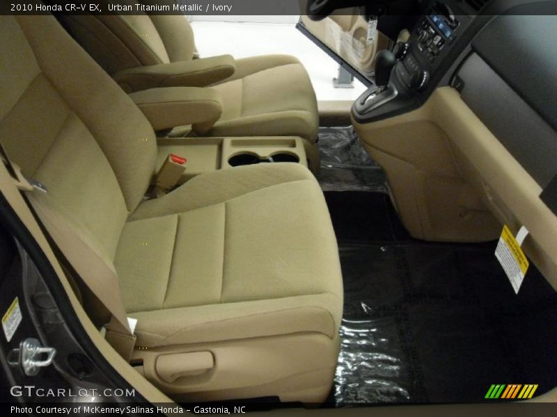 Urban Titanium Metallic / Ivory 2010 Honda CR-V EX