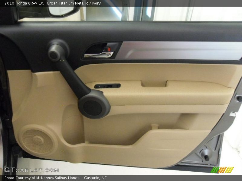 Urban Titanium Metallic / Ivory 2010 Honda CR-V EX