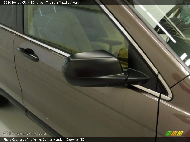 Urban Titanium Metallic / Ivory 2010 Honda CR-V EX