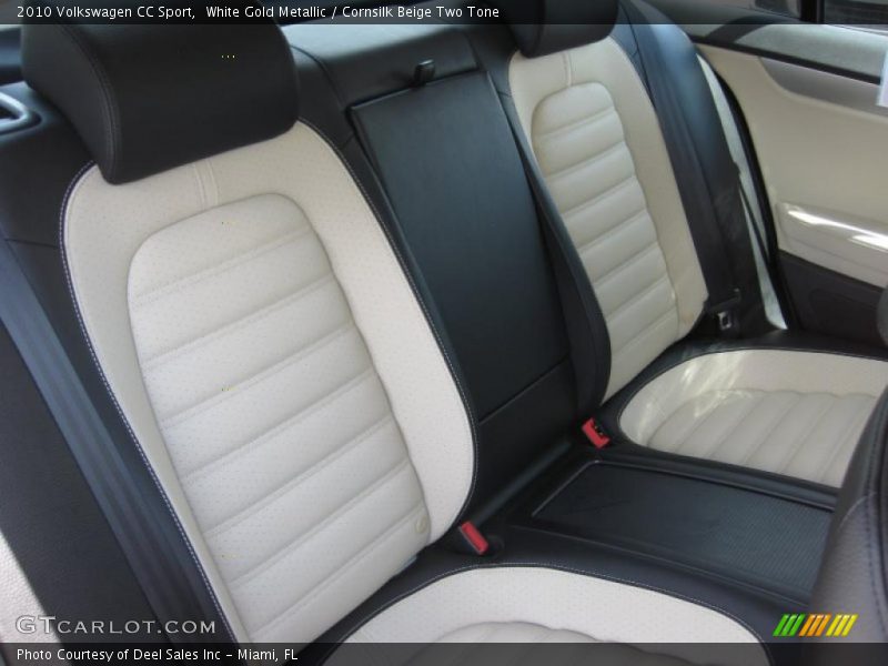 White Gold Metallic / Cornsilk Beige Two Tone 2010 Volkswagen CC Sport