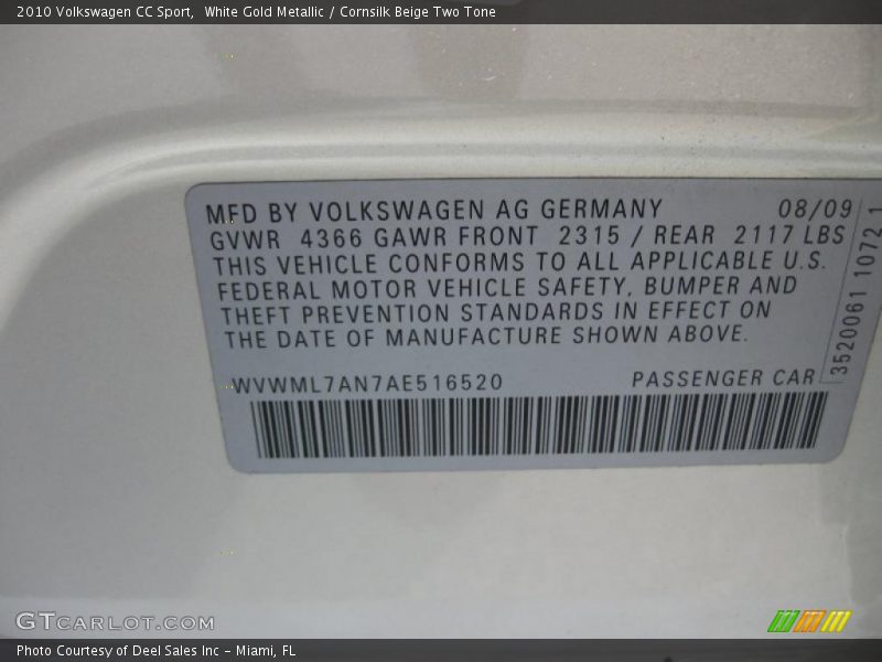 White Gold Metallic / Cornsilk Beige Two Tone 2010 Volkswagen CC Sport