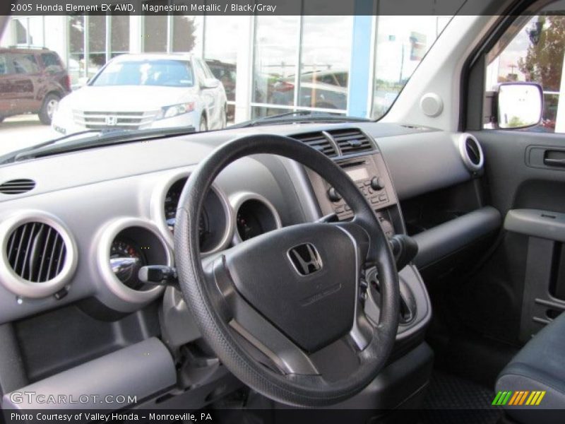 Magnesium Metallic / Black/Gray 2005 Honda Element EX AWD