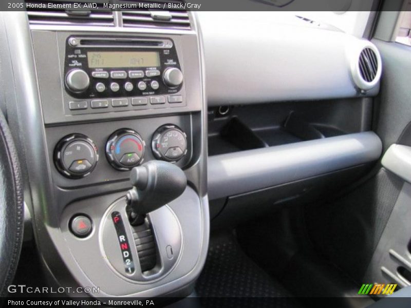 Magnesium Metallic / Black/Gray 2005 Honda Element EX AWD