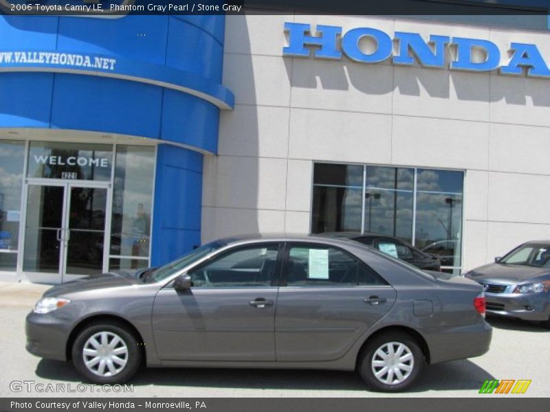 Phantom Gray Pearl / Stone Gray 2006 Toyota Camry LE